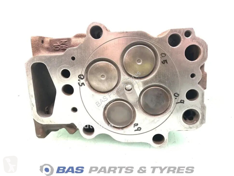 قطع غيار الآليات الثقيلة Scania Cylinderhead...