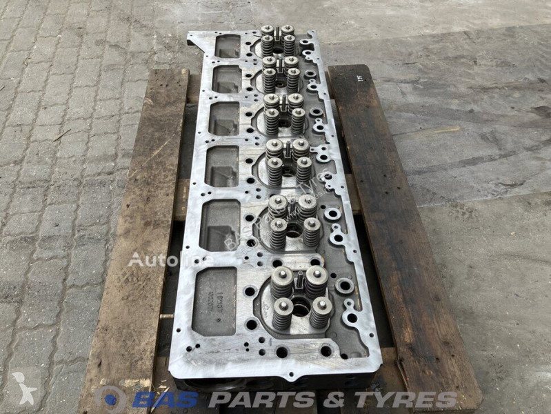 قطع غيار الآليات الثقيلة Volvo Cylinderhead D16