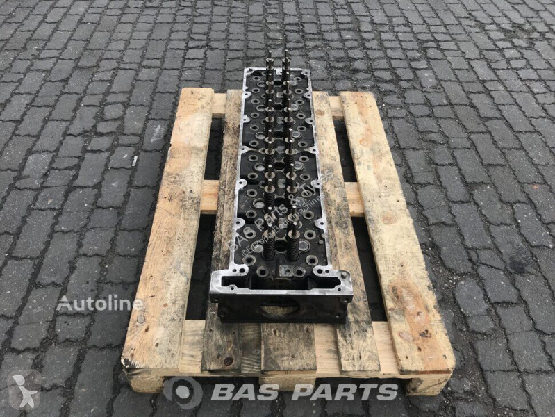 قطع غيار الآليات الثقيلة Mercedes Cylinderhead...