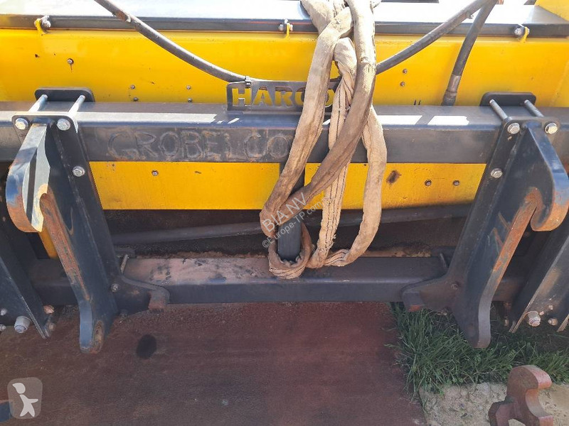 Grejder  LEVELLER LB2400/65