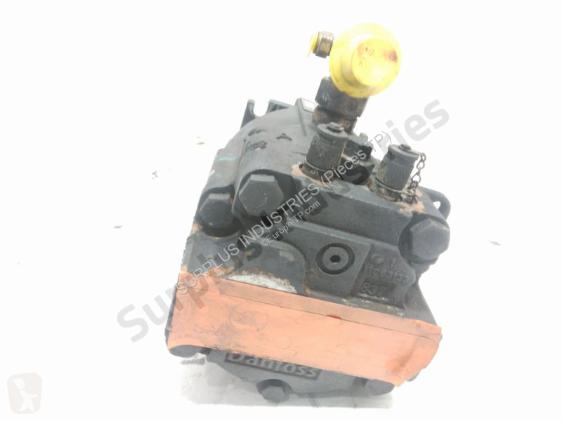 قطع غيار الأشغال العمومية New Holland CX 5090