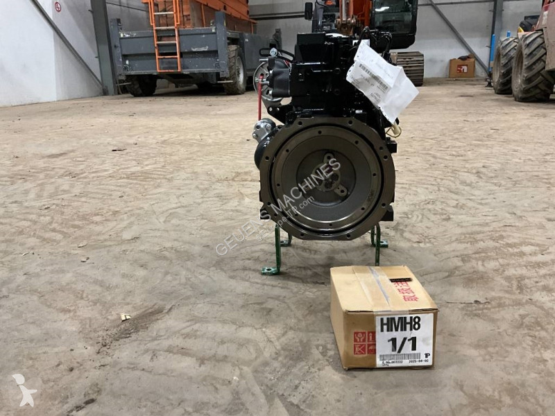 Pezzi di ricambio macchine movimento terra...