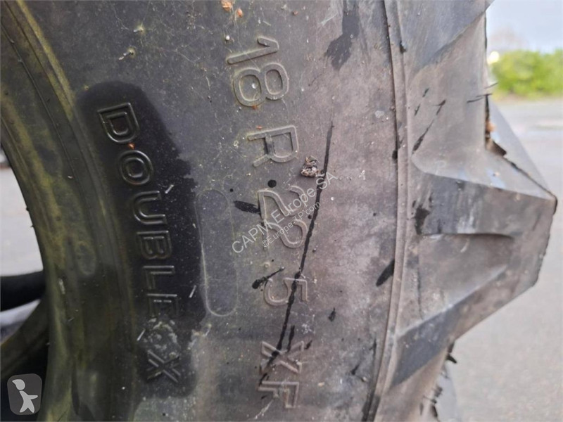 Losse onderdelen bouwmachines Michelin XX18R22.5XF