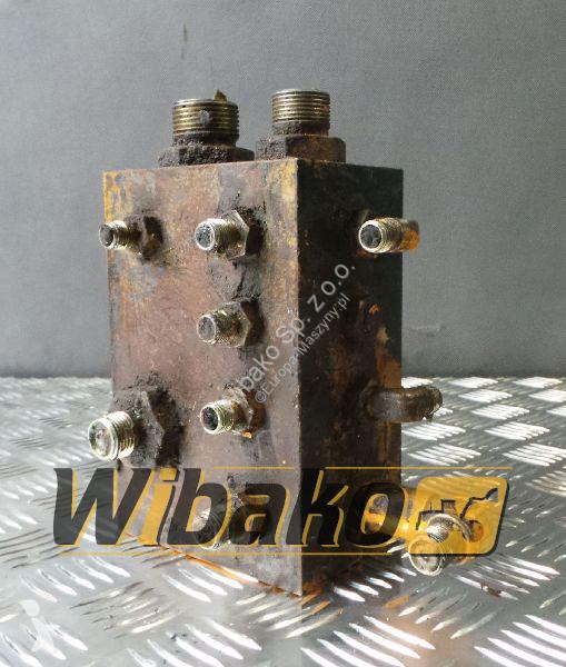 قطع غيار الأشغال العمومية Hyundai Valves set...