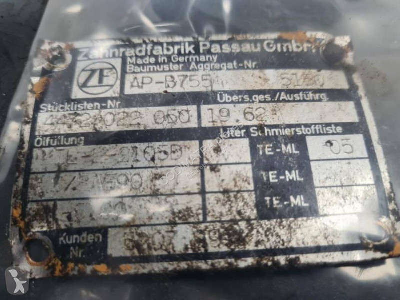 Recambios maquinaria OP Liebherr LI