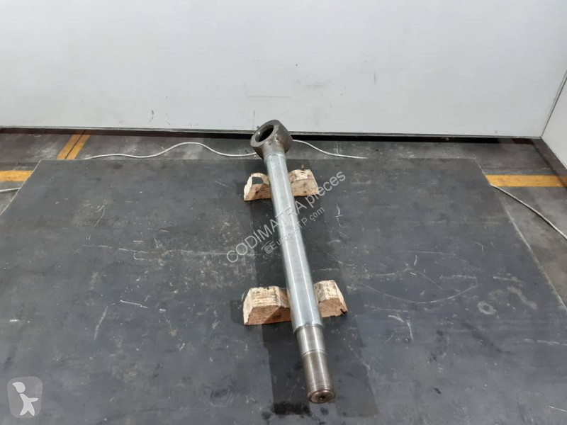 Pezzi di ricambio macchine movimento terra...