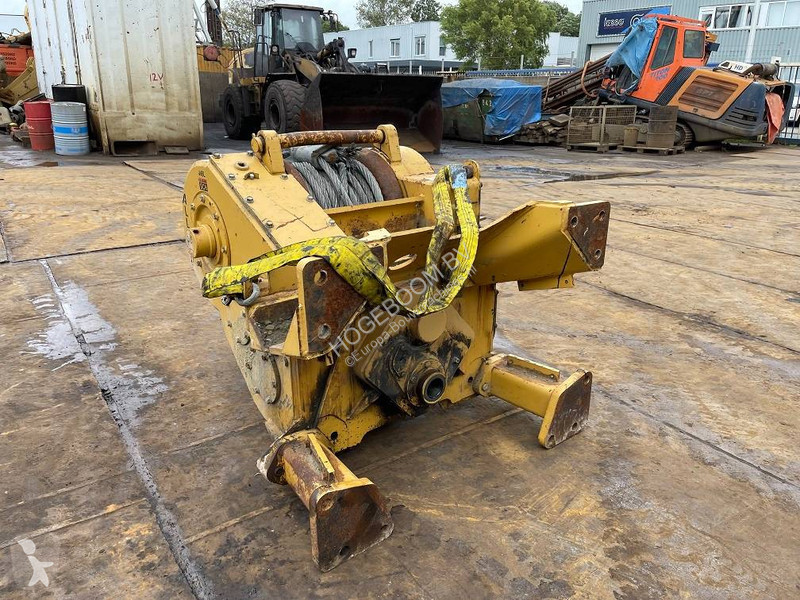 Mezzo da cantiere  systems w8l winch for cat d8