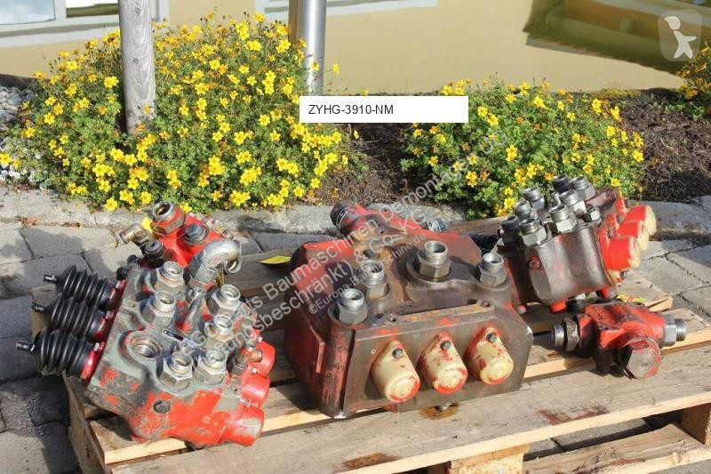 قطع غيار الأشغال العمومية O&K