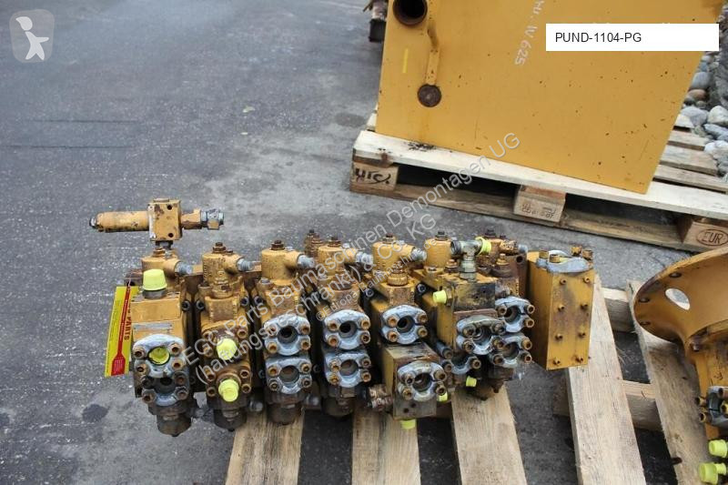 قطع غيار الأشغال العمومية Furukawa Distributeur...