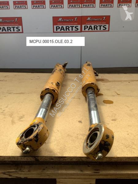 Losse onderdelen bouwmachines Benfra Vérin...