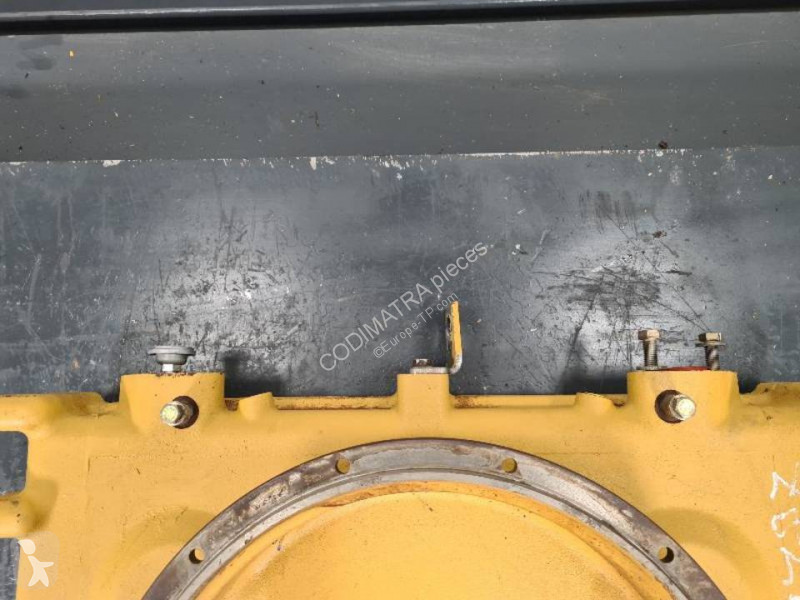 Pezzi di ricambio macchine movimento terra...