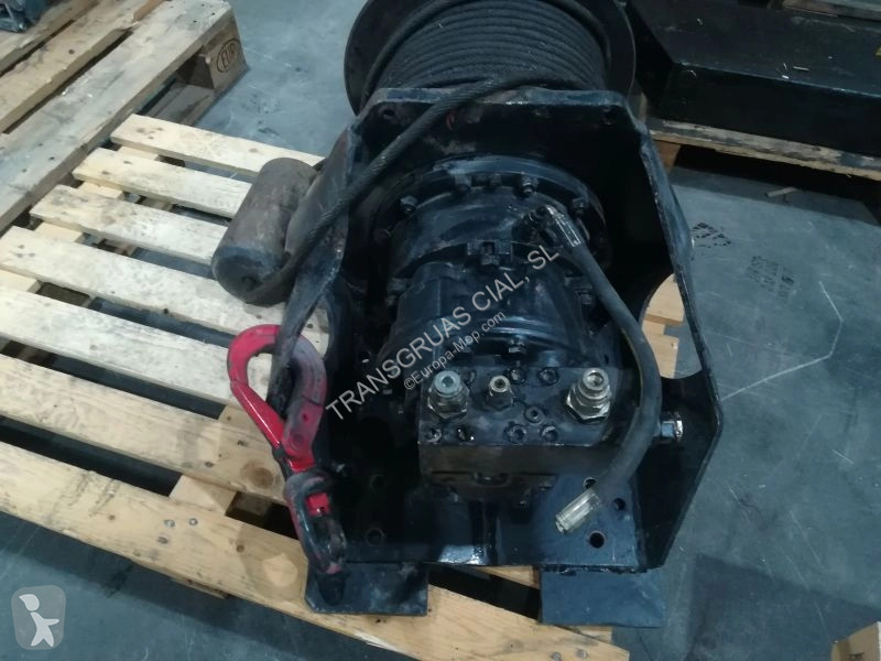 Attrezzature automezzi pesanti Palfinger 2.000 kg.