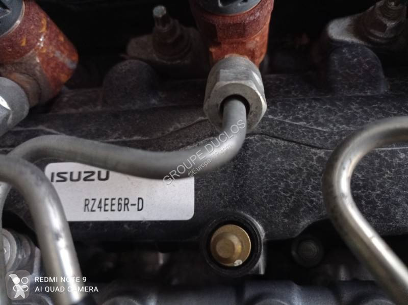 قطع غيار الأشغال العمومية Isuzu