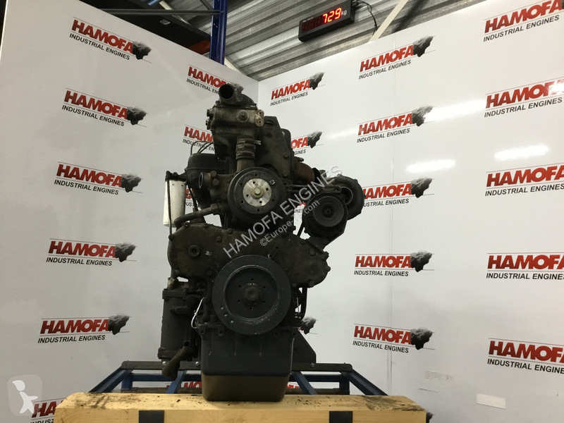 قطع غيار الأشغال العمومية DAF DHS825 USED