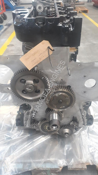 قطع غيار الأشغال العمومية John Deere 4045TF270...