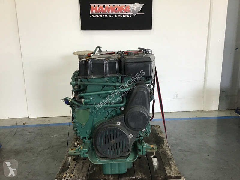 قطع غيار الأشغال العمومية Volvo D12D-C MH USED