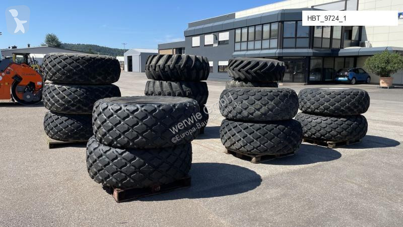 Losse onderdelen bouwmachines Hamm Reifen für...