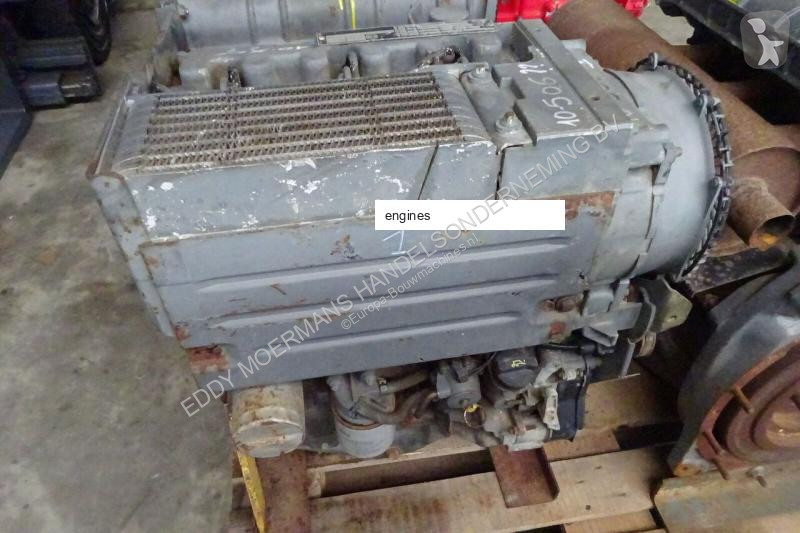 قطع غيار الأشغال العمومية Deutz Several
