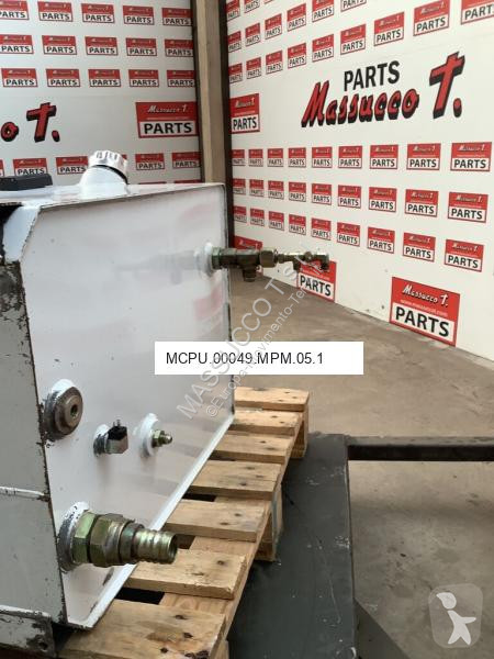 Pezzi di ricambio macchine movimento terra...