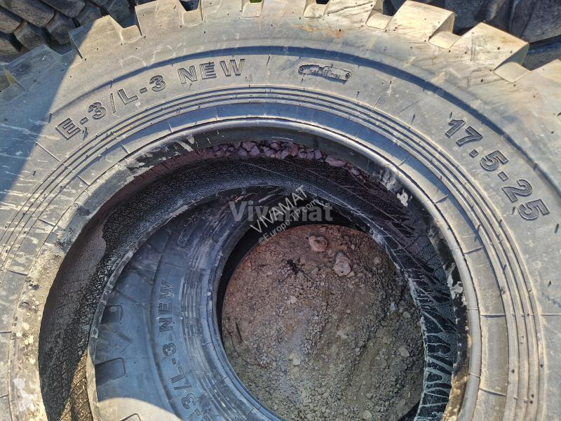 Pièces engins tp  17.5R25