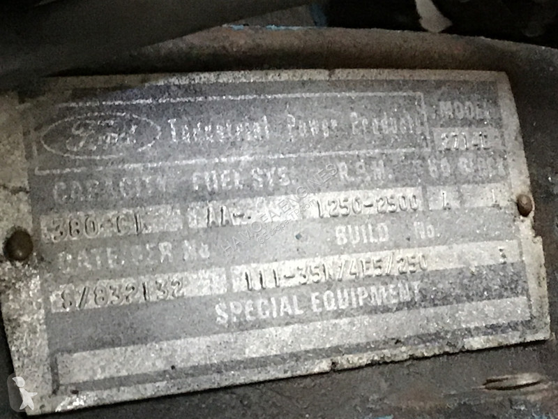 Náhradní díly stavba Ford 2714E POMP 550 BAR USED