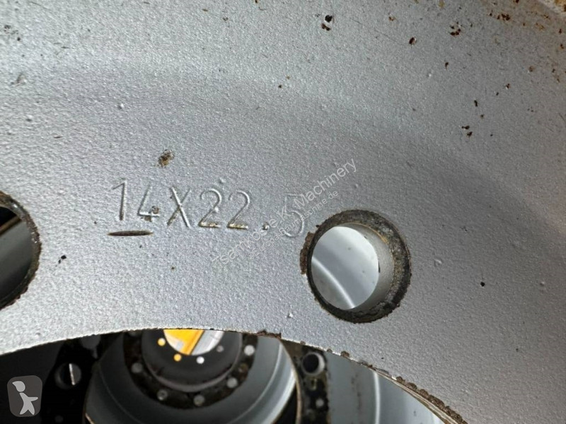 Náhradní díly stavba Mitas 445 / 65 R 22.5...