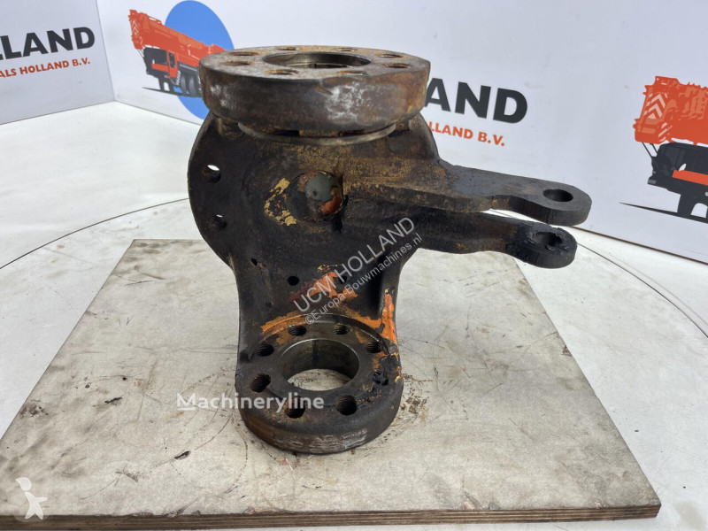 Pièces engins tp Terex HC 340 Steering knuckle...