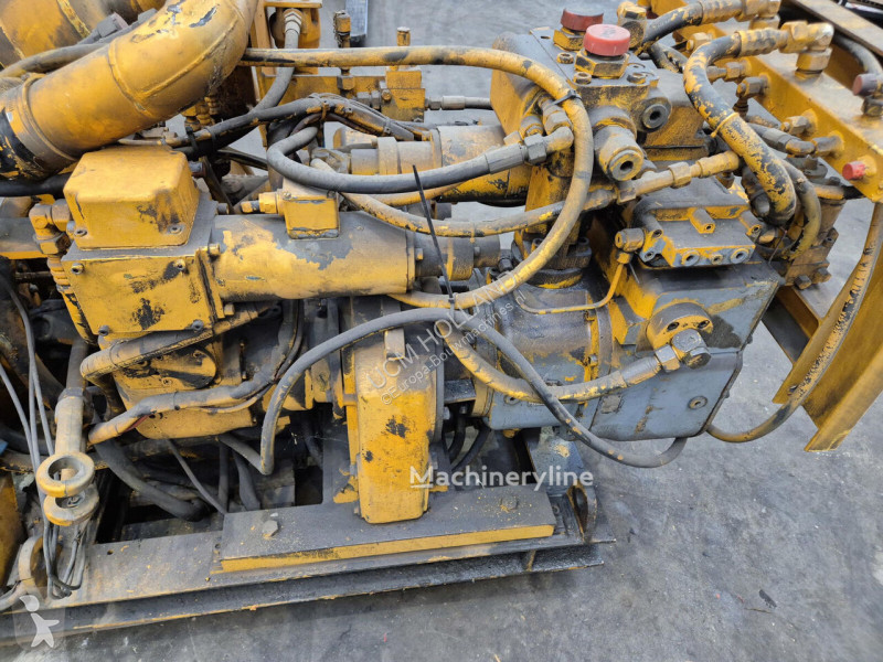 LTM 1060 upper engine Mercedes OM 352 equipment...