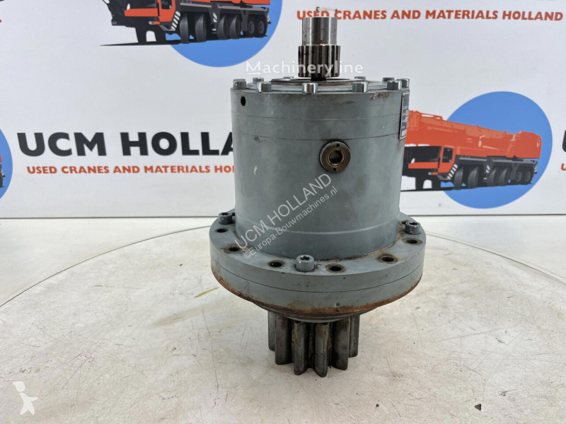 Запчастини для спецтехніки  Moteur de...
