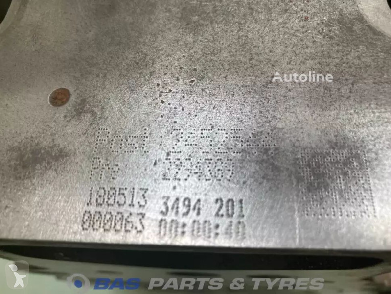قطع غيار الآليات الثقيلة Scania Cylinderhead...
