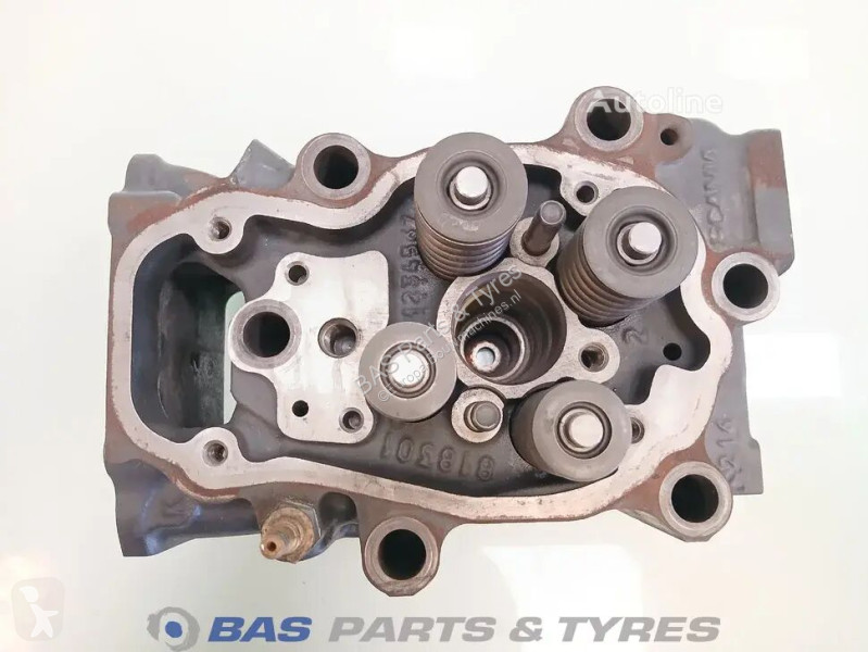 قطع غيار الآليات الثقيلة Scania Cylinderhead...