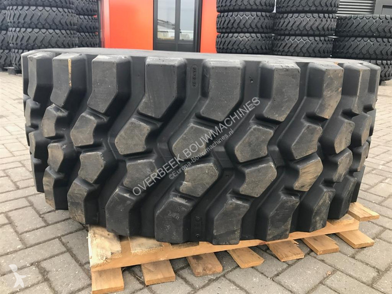 Резервни части за строителна техника Michelin...