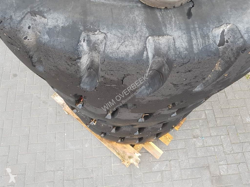 Náhradní díly stavba Liebherr L514...