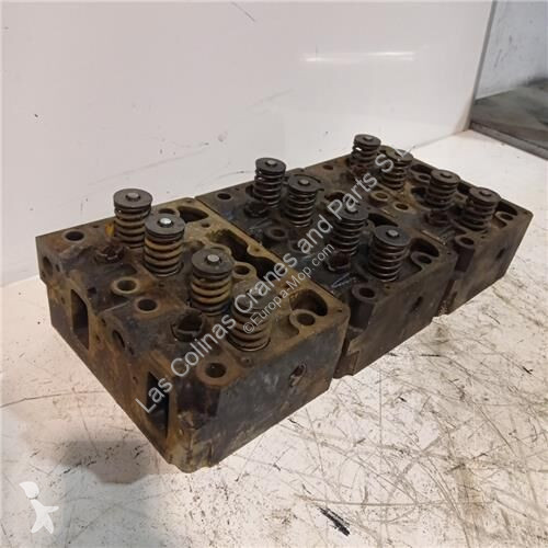 قطع غيار الآليات الثقيلة Renault Culasse pour...