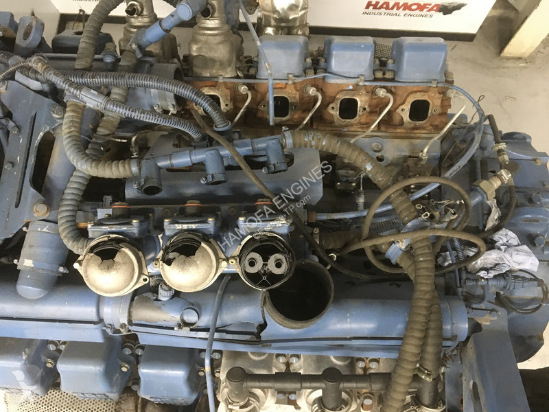 Náhradné diely na stavebné stroje MTU 12V2000 USED