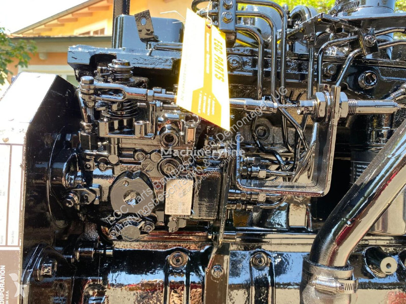 قطع غيار الأشغال العمومية Case Moteur 6T590 aus...