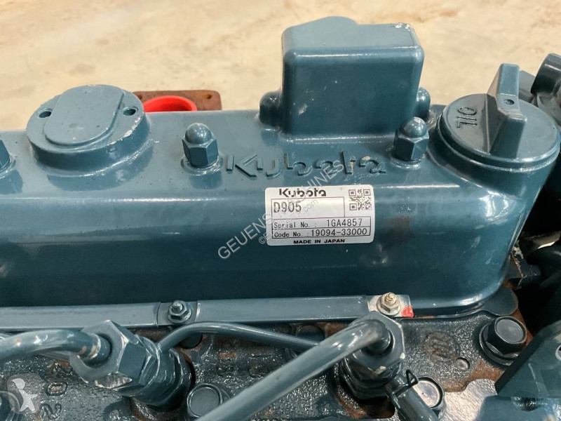 قطع غيار الأشغال العمومية Kubota D 905