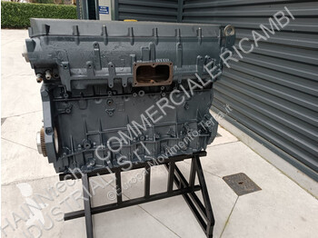 قطع غيار الأشغال العمومية Iveco STRALIS CURSOR...