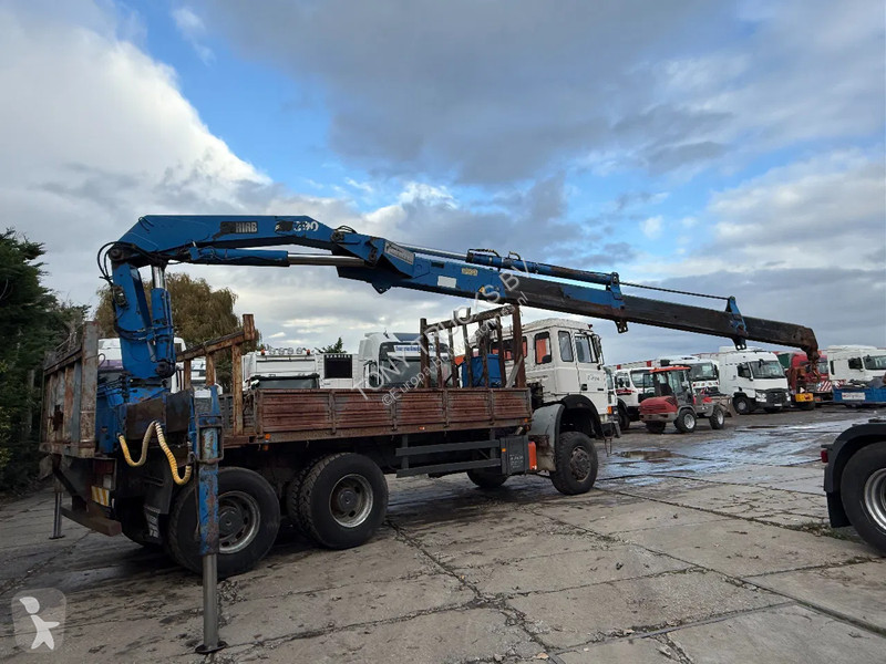 Pezzi di ricambio macchine movimento terra Hiab...