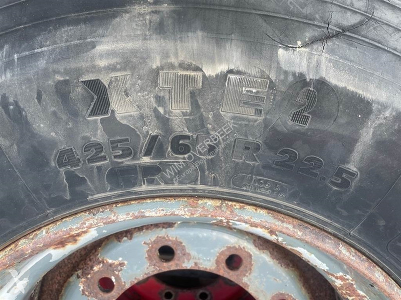 Náhradní díly stavba Michelin...