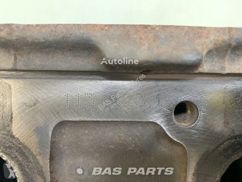 قطع غيار الآليات الثقيلة Mercedes Cylinderhead...
