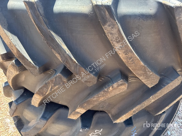 قطع غيار الأشغال العمومية Mitas  650/65R38 TL...