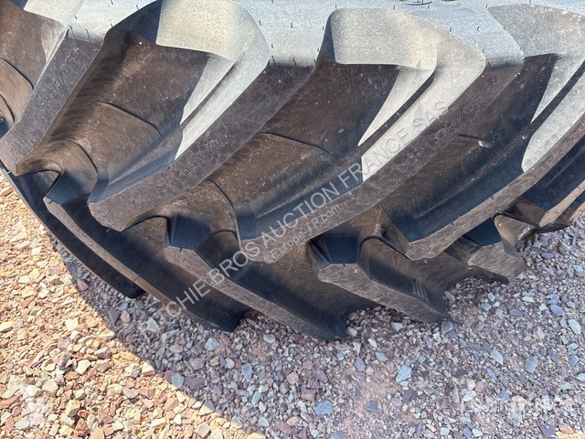 Losse onderdelen bouwmachines Trelleborg...