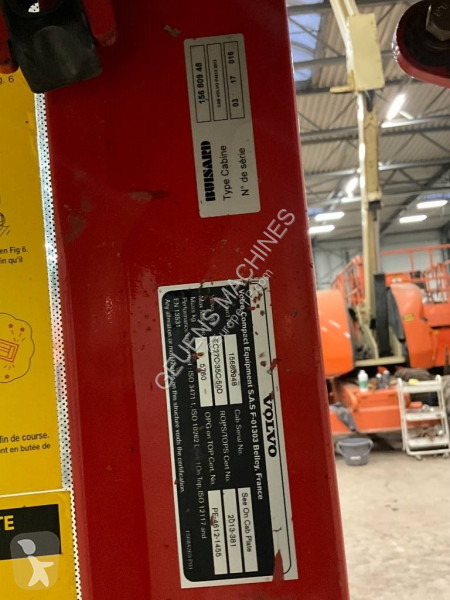 قطع غيار الأشغال العمومية Volvo EC 27 C / EC 35...