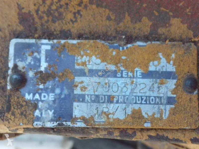 Peças máquinas de construção civil