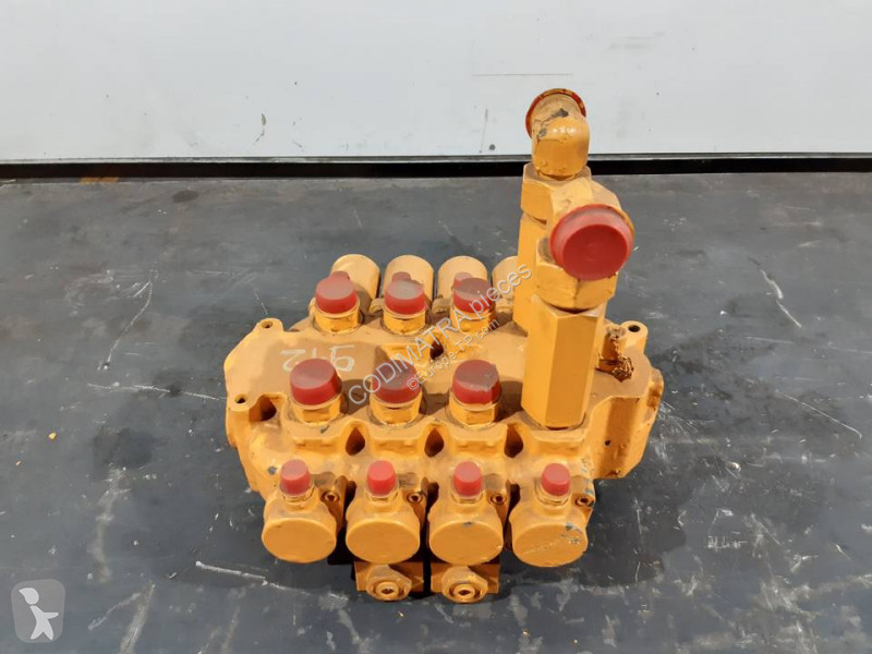 قطع غيار الأشغال العمومية Liebherr R912HDSL