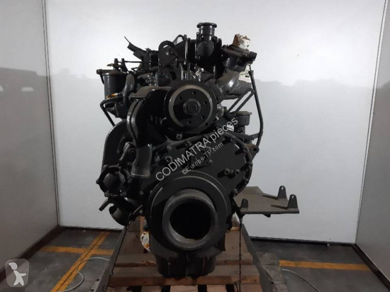 قطع غيار الأشغال العمومية Hitachi UH121