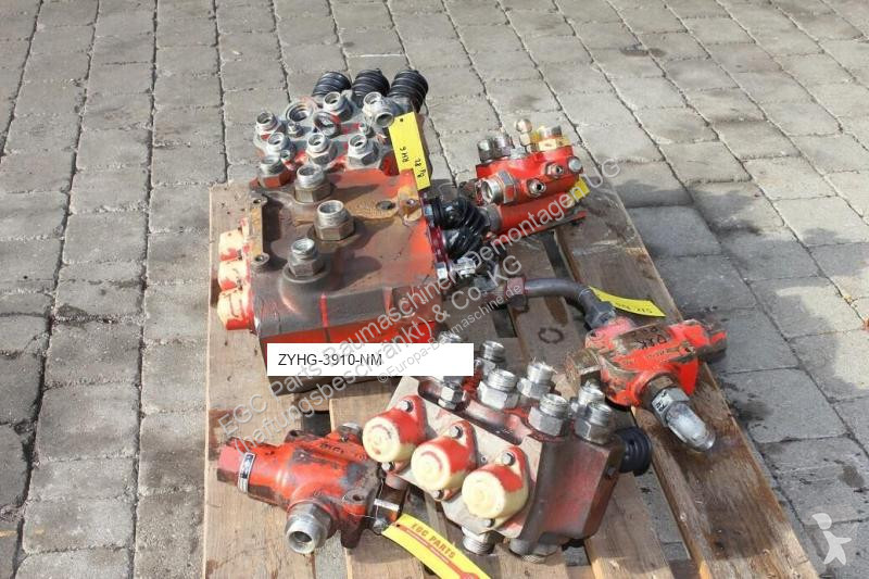 قطع غيار الأشغال العمومية O&K
