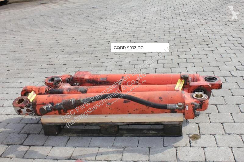 Запчасти для спецтехники O&K