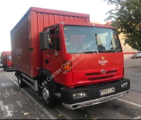 قطع غيار الأشغال العمومية Nissan Marchepied...